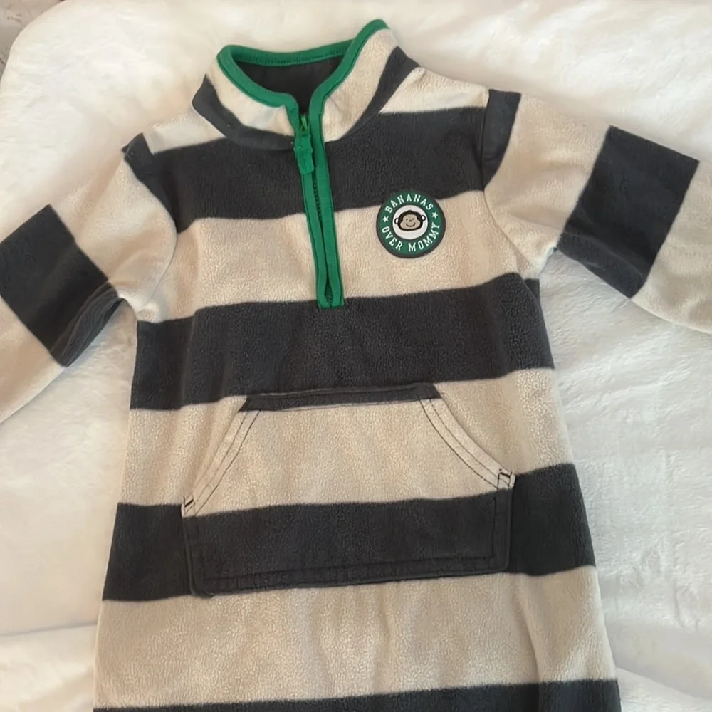 Carters 18 month fleece outfit
